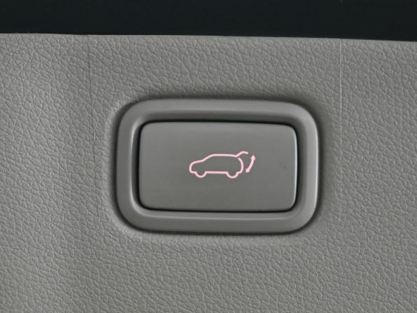 Kia Carnival III с пробегом 2020 года, цена 3 130 000 рублей, 174386 км, минивэн, Автокод Объявления