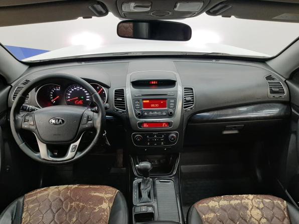 Kia Sorento II Рестайлинг с пробегом 2017 года, цена 1 599 000 рублей, 197102 км, внедорожник, Автокод Объявления