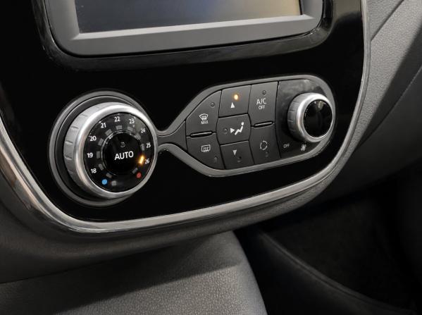 Renault Kaptur I с пробегом 2017 года, цена 1 530 000 рублей, 115000 км, внедорожник, Автокод Объявления