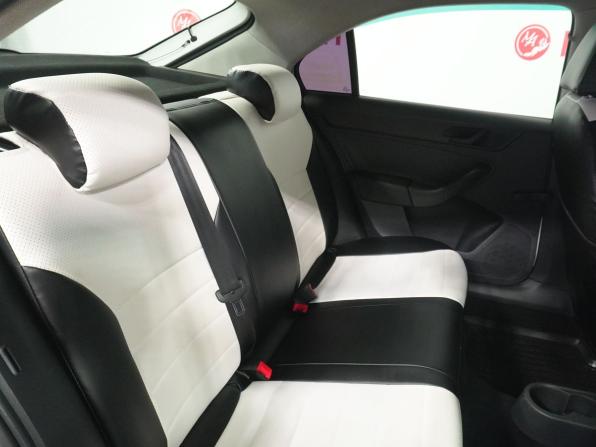 Skoda Rapid I с пробегом 2015 года, цена 885 000 рублей, 173056 км, лифтбек, Автокод Объявления