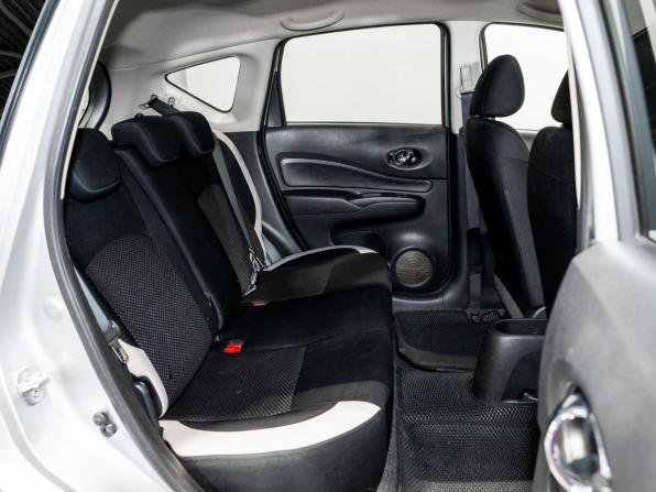 Nissan Note II Рестайлинг с пробегом 2018 года, цена 1 015 000 рублей, 101600 км, хэтчбек, Автокод Объявления