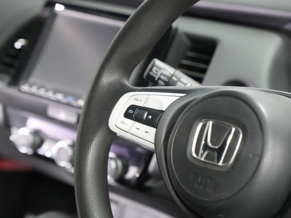 Honda Fit IV с пробегом 2020 года, цена 1 390 000 рублей, 102620 км, хэтчбек, Автокод Объявления