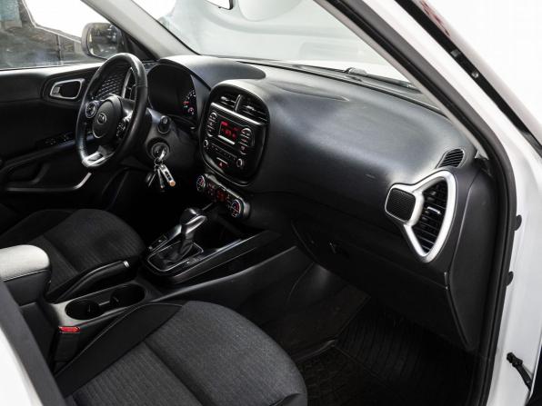 Kia Soul III с пробегом 2020 года, цена 1 790 000 рублей, 118130 км, хэтчбек, Автокод Объявления