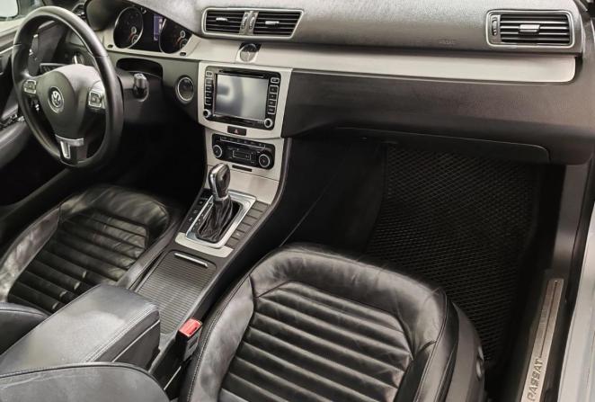 Volkswagen Passat B7 с пробегом 2011 года, цена 930 000 рублей, 179135 км, седан, Автокод Объявления