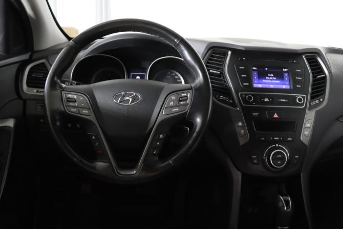 Hyundai Santa Fe III Рестайлинг с пробегом 2018 года, цена 2 499 990 рублей, 101399 км, внедорожник, Автокод Объявления