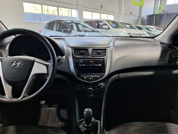 Hyundai Solaris I Рестайлинг с пробегом 2014 года, цена 739 000 рублей, 160953 км, седан, Автокод Объявления