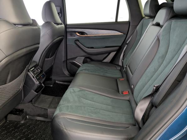 Geely Monjaro I с пробегом 2023 года, цена 2 825 000 рублей, 91026 км, внедорожник, Автокод Объявления