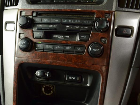 Toyota Harrier I (XU10) Рестайлинг с пробегом 2000 года, цена 899 999 рублей, 319732 км, внедорожник, Автокод Объявления