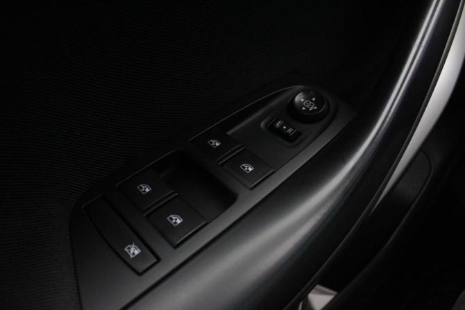 Opel Astra K Рестайлинг с пробегом 2020 года, цена 1 400 000 рублей, 109314 км, универсал, Автокод Объявления