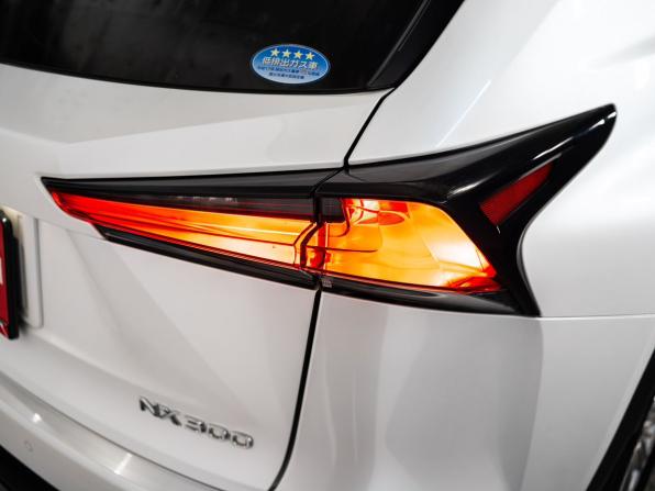 Lexus NX I Рестайлинг с пробегом 2019 года, цена 3 830 000 рублей, 53057 км, внедорожник, Автокод Объявления