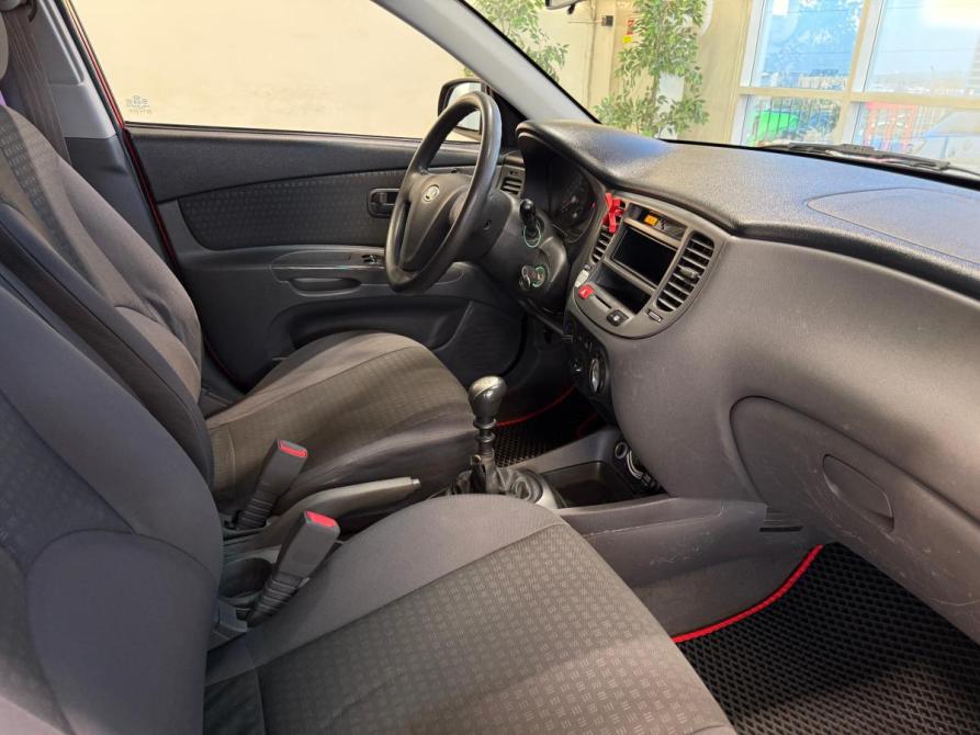 Kia Rio II Волгоград  - изображение 9