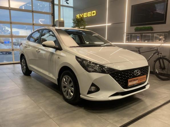 Hyundai Solaris II Рестайлинг с пробегом 2021 года, цена 1 485 000 рублей, 98598 км, седан, Автокод Объявления