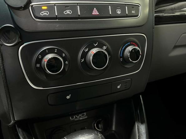 Kia Sorento II Рестайлинг с пробегом 2014 года, цена 1 400 000 рублей, 135140 км, внедорожник, Автокод Объявления