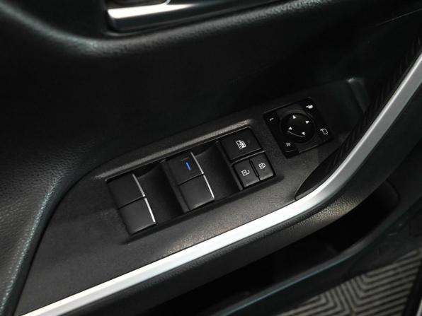 Toyota RAV4 V (XA50) с пробегом 2021 года, цена 3 690 000 рублей, 86582 км, внедорожник, Автокод Объявления