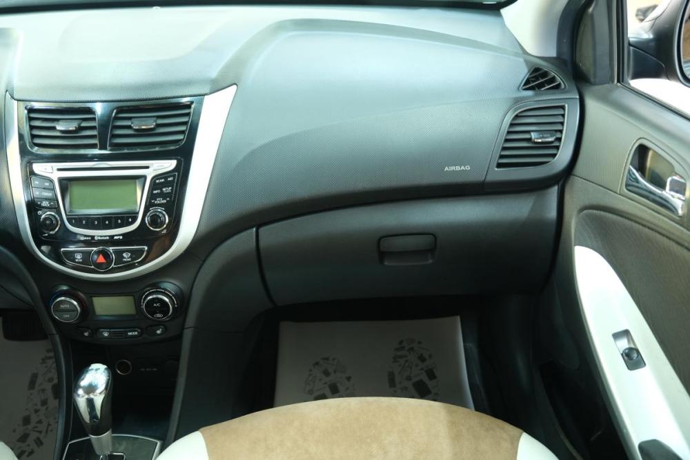 Hyundai Solaris I Омск  - изображение 18