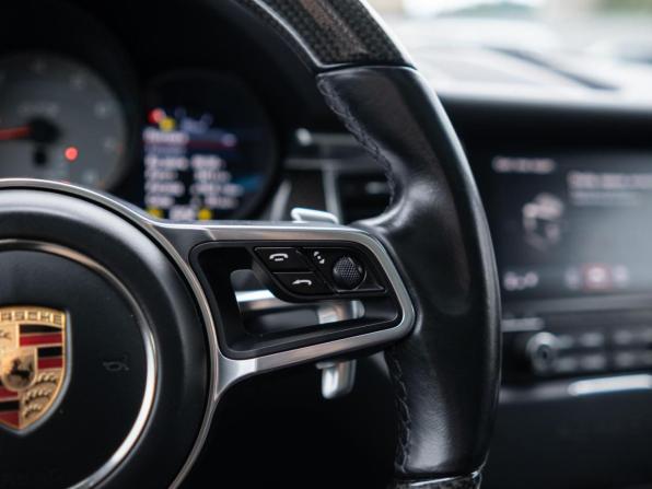 Porsche Macan I с пробегом 2016 года, цена 3 599 000 рублей, 142334 км, внедорожник, Автокод Объявления