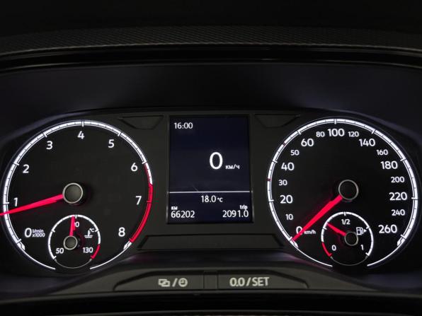 Volkswagen Polo VI с пробегом 2020 года, цена 1 575 000 рублей, 66198 км, лифтбек, Автокод Объявления