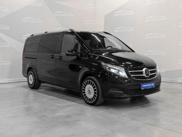 Mercedes-Benz V-Класс III (W447) с пробегом 2017 года, цена 5 000 000 рублей, 105400 км, минивэн, Автокод Объявления