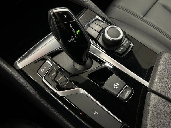 BMW 5 серии VII (G30/G31/G38) Рестайлинг с пробегом 2020 года, цена 2 999 000 рублей, 175181 км, седан, Автокод Объявления