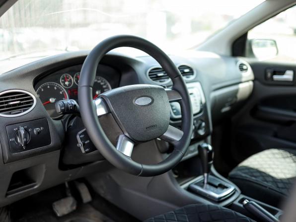 Ford Focus II с пробегом 2008 года, цена 489 000 рублей, 165853 км, седан, Автокод Объявления