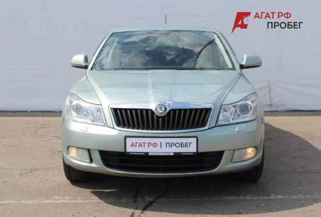 Skoda Octavia II (A5) Рестайлинг с пробегом 2012 года, цена 900 000 рублей, 165182 км, лифтбек, Автокод Объявления
