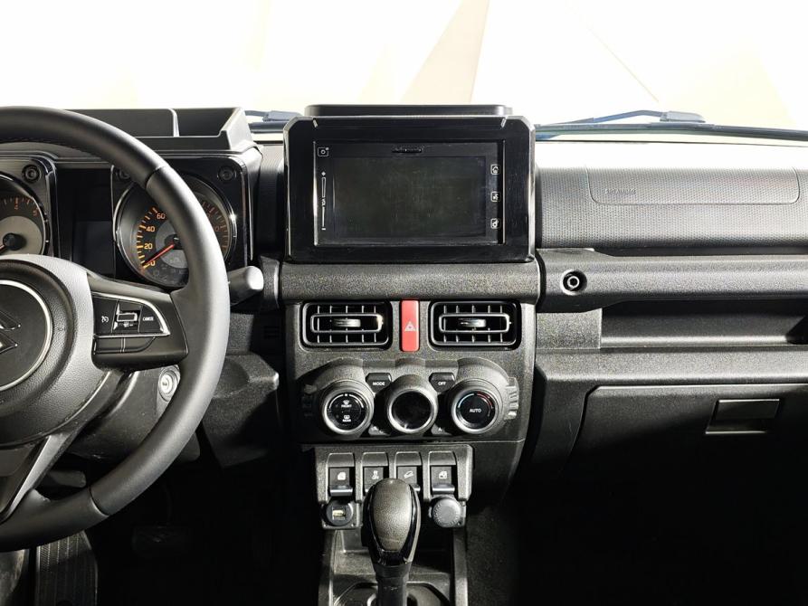 Suzuki Jimny IV Москва  - изображение 15