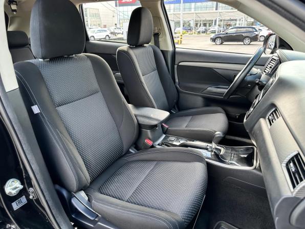 Mitsubishi Outlander III Рестайлинг 3 с пробегом 2018 года, цена 1 699 000 рублей, 108758 км, внедорожник, Автокод Объявления