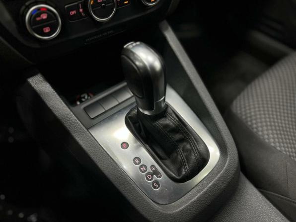 Volkswagen Jetta VI с пробегом 2014 года, цена 985 000 рублей, 186000 км, седан, Автокод Объявления