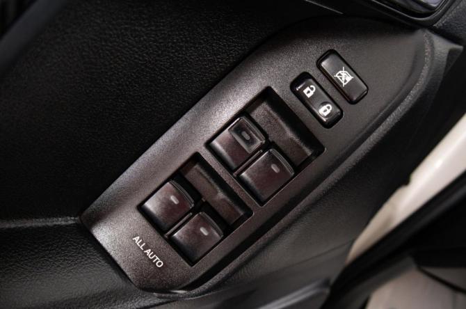 Toyota Land Cruiser Prado 150 Series Рестайлинг 1 с пробегом 2016 года, цена 3 499 000 рублей, 213060 км, внедорожник, Автокод Объявления