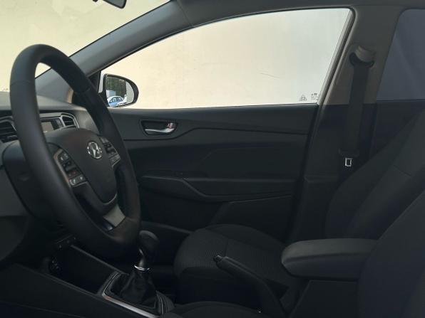 Hyundai Solaris II с пробегом 2019 года, цена 1 280 000 рублей, 137836 км, седан, Автокод Объявления