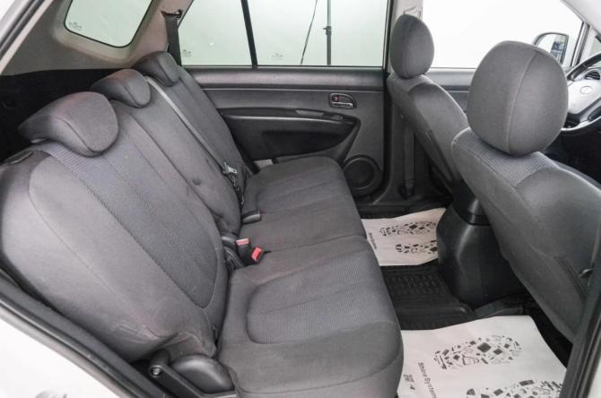Kia Carens II (UN) с пробегом 2011 года, цена 729 000 рублей, 294000 км, компактвэн, Автокод Объявления