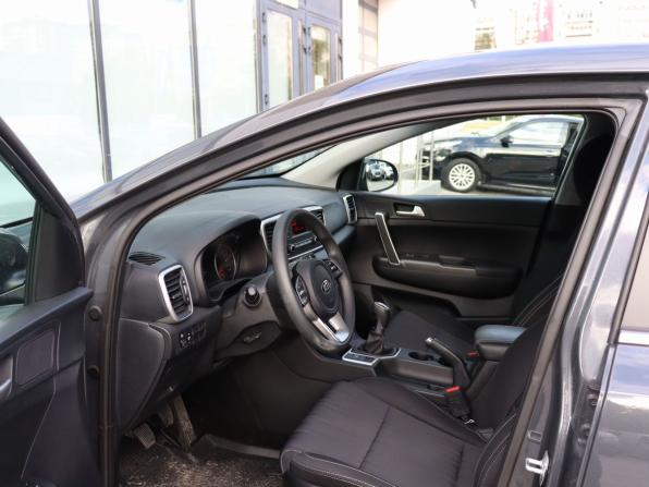 Kia Sportage IV Рестайлинг с пробегом 2019 года, цена 2 037 000 рублей, 52298 км, внедорожник, Автокод Объявления