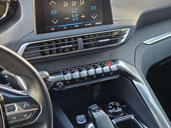 Peugeot 3008 II с пробегом 2018 года, цена 1 850 000 рублей, 69862 км, внедорожник, Автокод Объявления