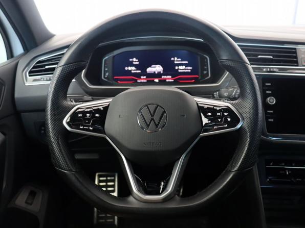 Volkswagen Tiguan II Рестайлинг с пробегом 2021 года, цена 4 100 000 рублей, 80701 км, внедорожник, Автокод Объявления