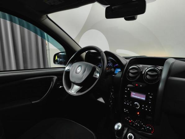 Renault Duster I Рестайлинг с пробегом 2016 года, цена 1 349 000 рублей, 111510 км, внедорожник, Автокод Объявления