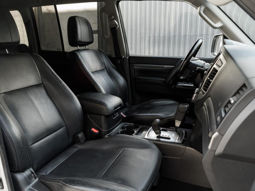 Mitsubishi Pajero IV Рестайлинг 2 Екатеринбург  - изображение 14