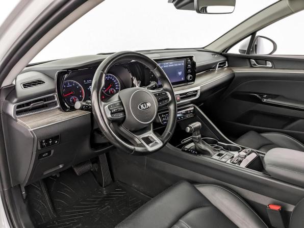 Kia K5 III с пробегом 2021 года, цена 2 580 000 рублей, 49594 км, седан, Автокод Объявления