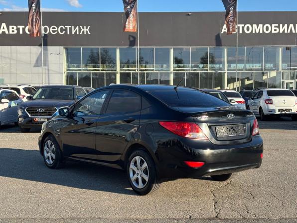 Hyundai Solaris I с пробегом 2014 года, цена 640 000 рублей, 253590 км, седан, Автокод Объявления