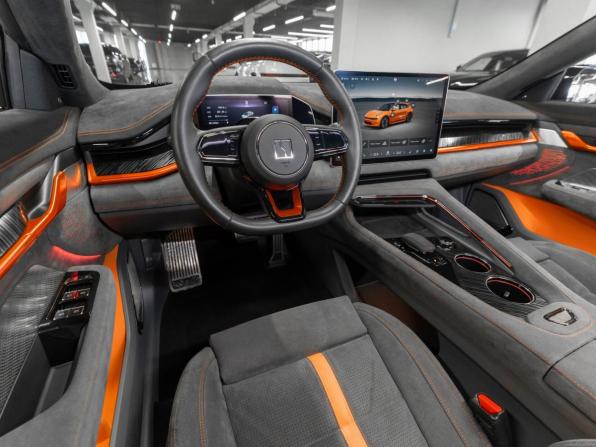 Zeekr 001 I с пробегом 2023 года, цена 5 840 000 рублей, 7366 км, хэтчбек, Автокод Объявления