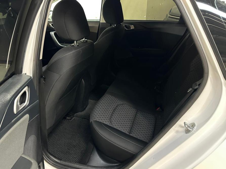 Kia Ceed III Санкт-Петербург  - изображение 9