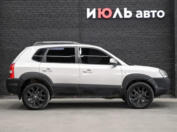 Hyundai Tucson I с пробегом 2005 года, цена 800 000 рублей, 292774 км, внедорожник, Автокод Объявления