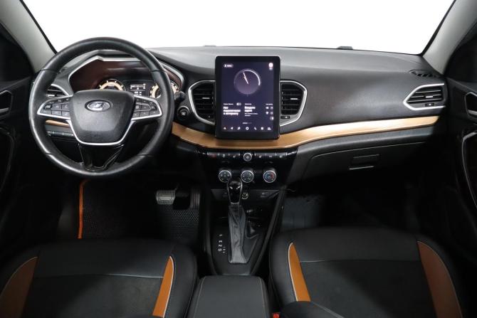 Lada (ВАЗ) Vesta I Рестайлинг (NG) с пробегом 2024 года, цена 1 499 000 рублей, 28000 км, универсал, Автокод Объявления
