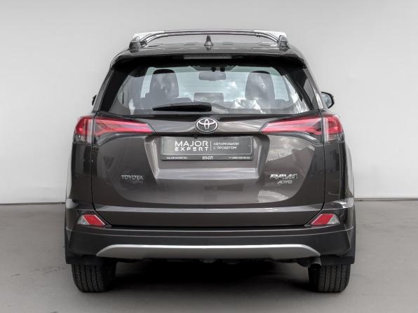 Toyota RAV4 IV (XA40) Рестайлинг с пробегом 2018 года, цена 2 160 000 рублей, 193978 км, внедорожник, Автокод Объявления