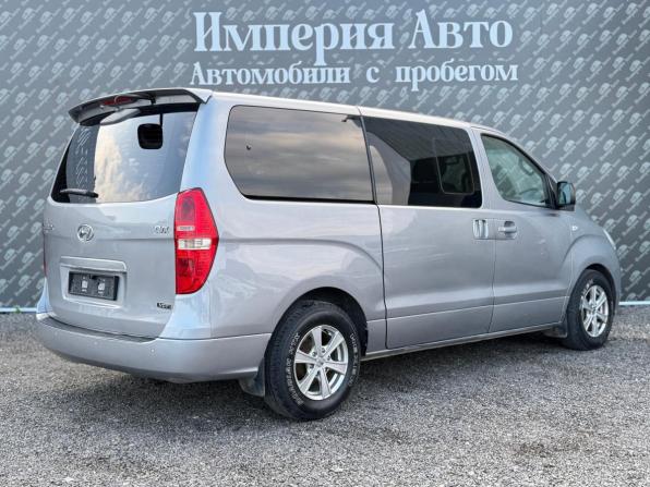 Hyundai Grand Starex I с пробегом 2011 года, цена 1 900 000 рублей, 219000 км, минивэн, Автокод Объявления