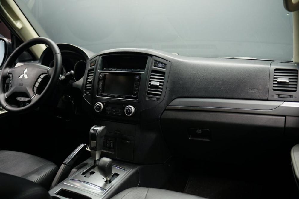 Mitsubishi Pajero IV Рестайлинг 1 Крым  - изображение 24