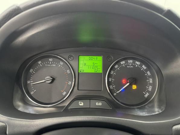Skoda Fabia II Рестайлинг с пробегом 2011 года, цена 889 000 рублей, 111207 км, хэтчбек, Автокод Объявления