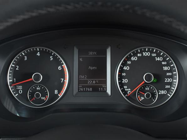 Volkswagen Jetta VI с пробегом 2012 года, цена 999 995 рублей, 261768 км, седан, Автокод Объявления