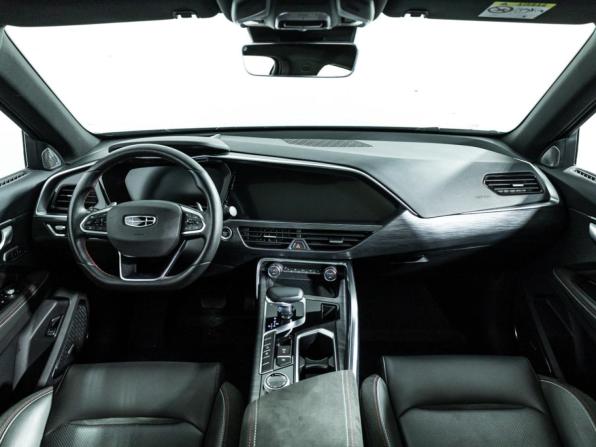 Geely Tugella I Рестайлинг с пробегом 2023 года, цена 2 929 700 рублей, 26146 км, внедорожник, Автокод Объявления