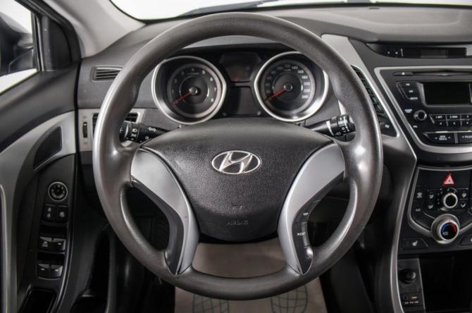 Hyundai Elantra V (MD) Рестайлинг с пробегом 2015 года, цена 1 349 000 рублей, 108820 км, седан, Автокод Объявления