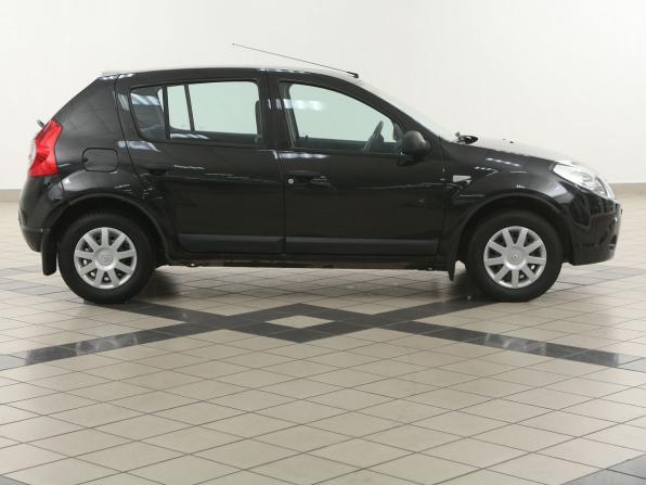 Renault Sandero I с пробегом 2011 года, цена 678 000 рублей, 23000 км, хэтчбек, Автокод Объявления